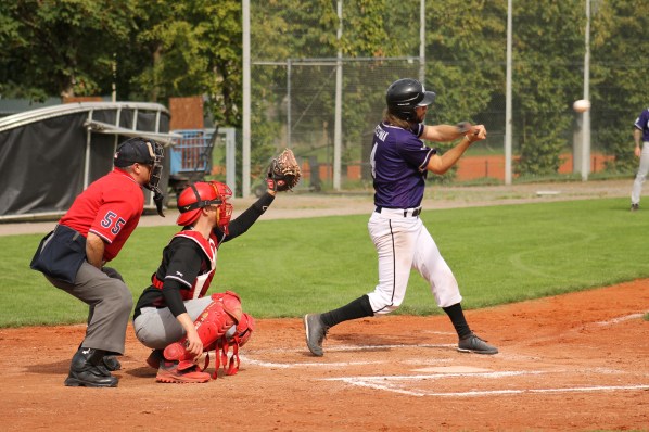 Niclas Stepniak 3-RBI-Double
Bild: @nikoreitberger